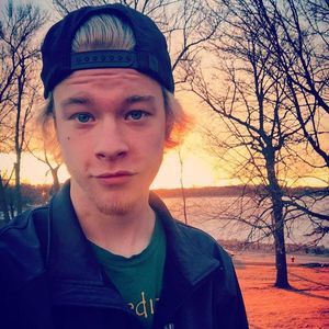 Meet your Posher, Dylan